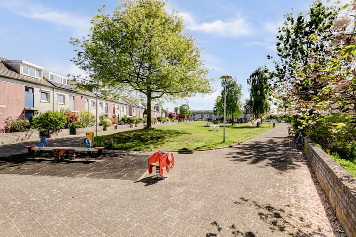 Photo 30 of Steve Bikostraat 55