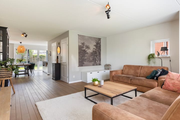 Foto 3 van Woudhuizerallee 180