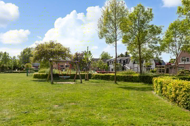 Photo 40 of Woudhuizerallee 180