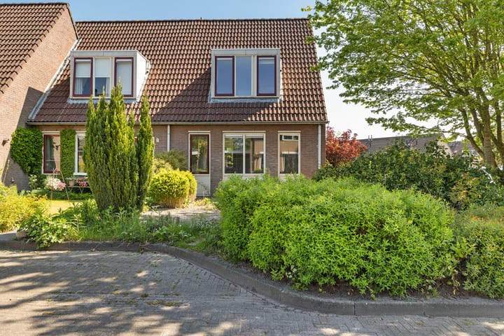 Foto 1 van Turfringen 33