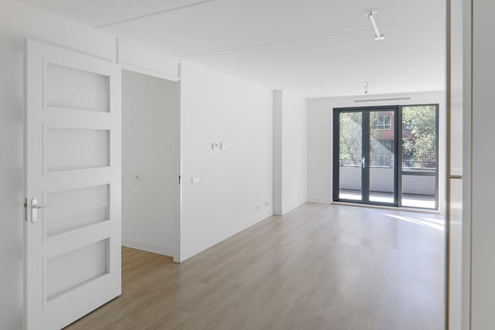 Foto 9 van Martinus Nijhofflaan 118