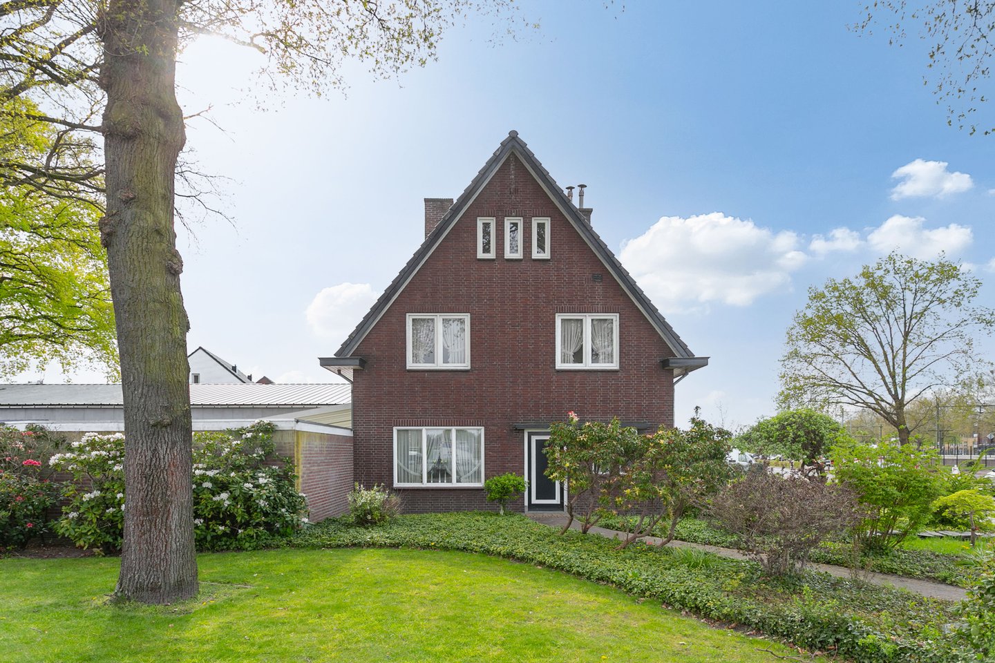 View photo 2 of Fabriekstraat 22-a
