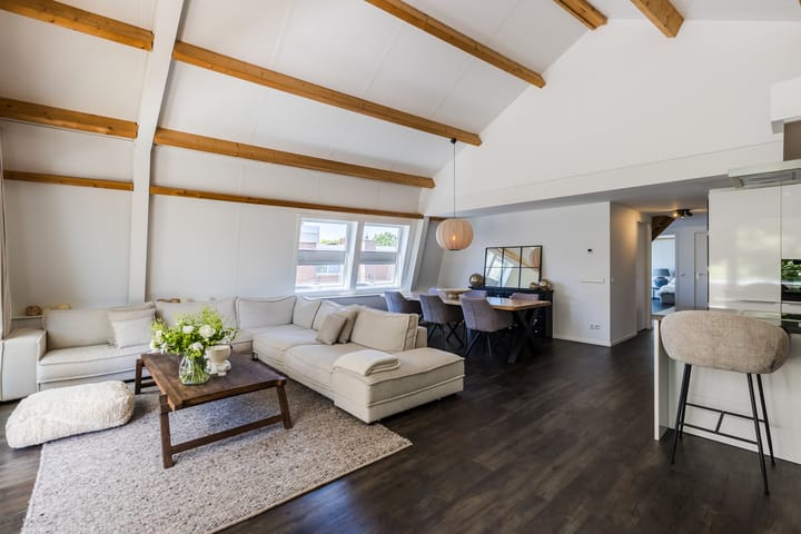 Foto 11 van Nassaustraat 2-D