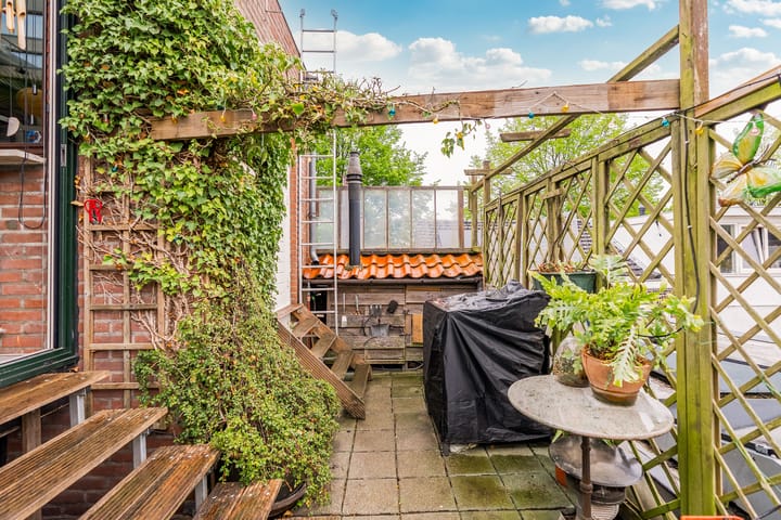 Foto 34 van Besterdplein 34