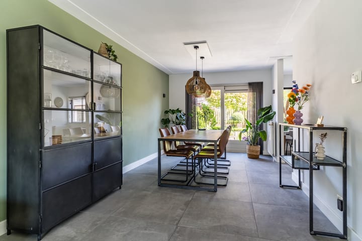 Photo 3 of Helleneind 1-A