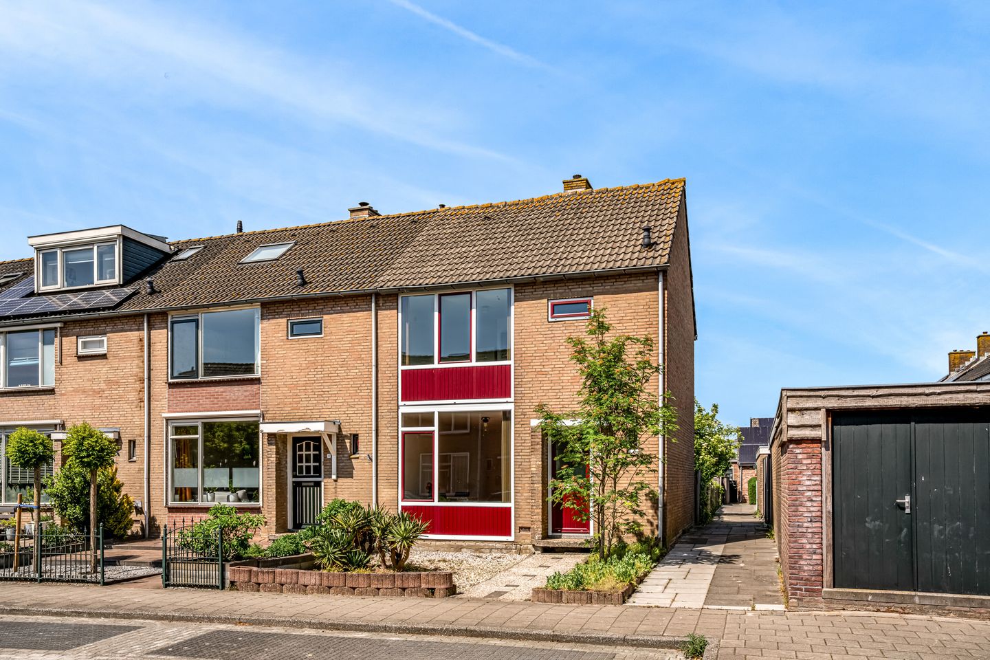 Foto 1 van Lijsterbesstraat 2