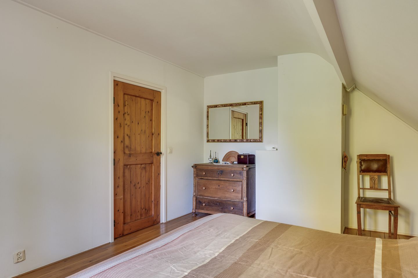 Foto 35 van Geldersestraat 9