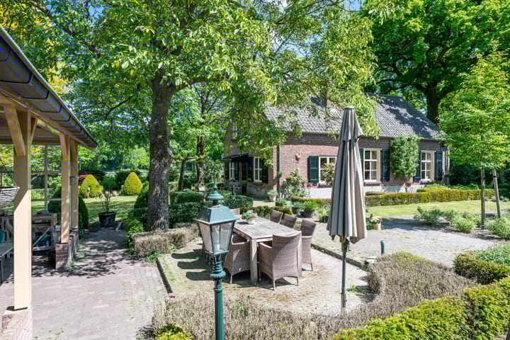 Foto 47 van Geldersestraat 9