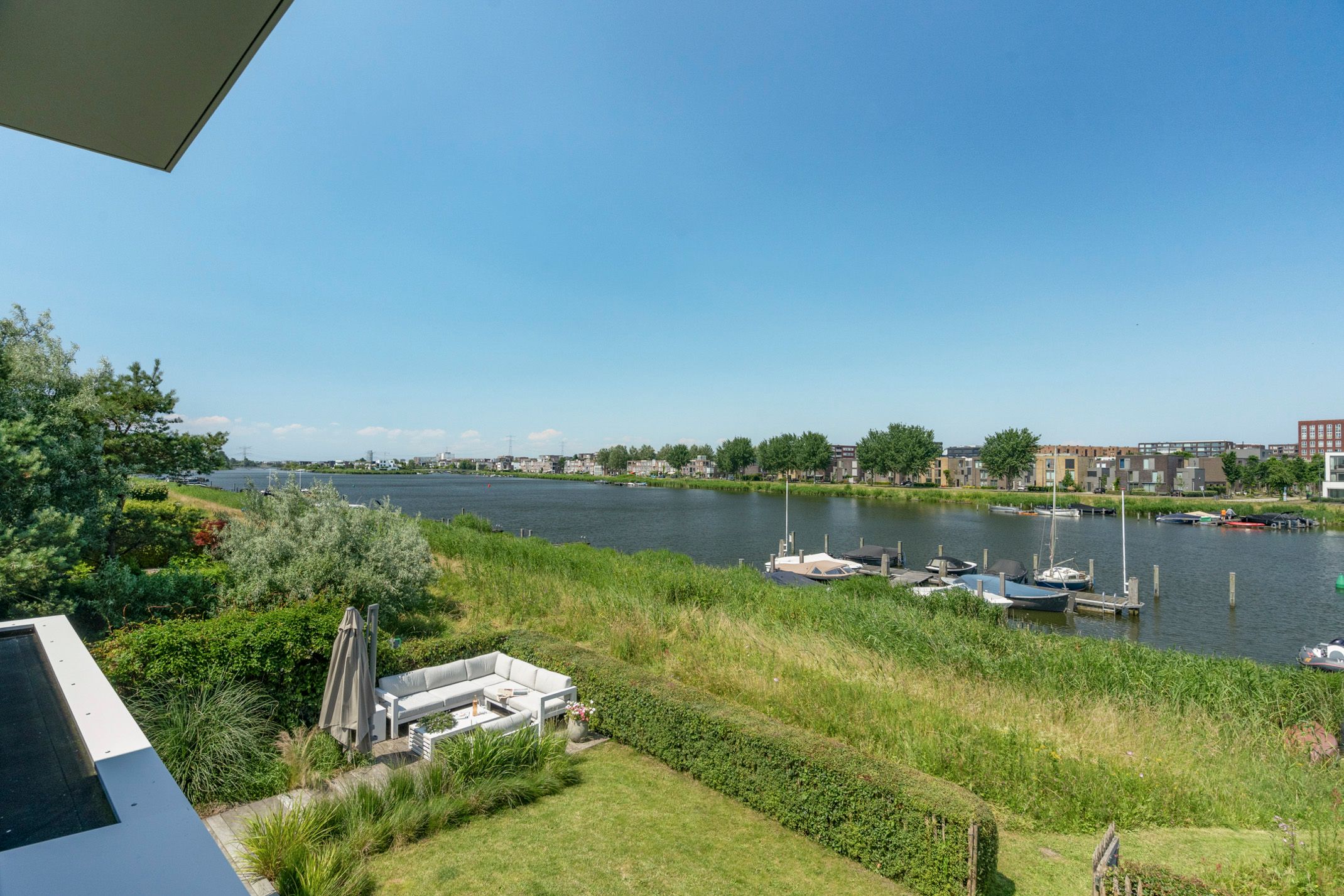 Foto 36 van Larikslaan 33