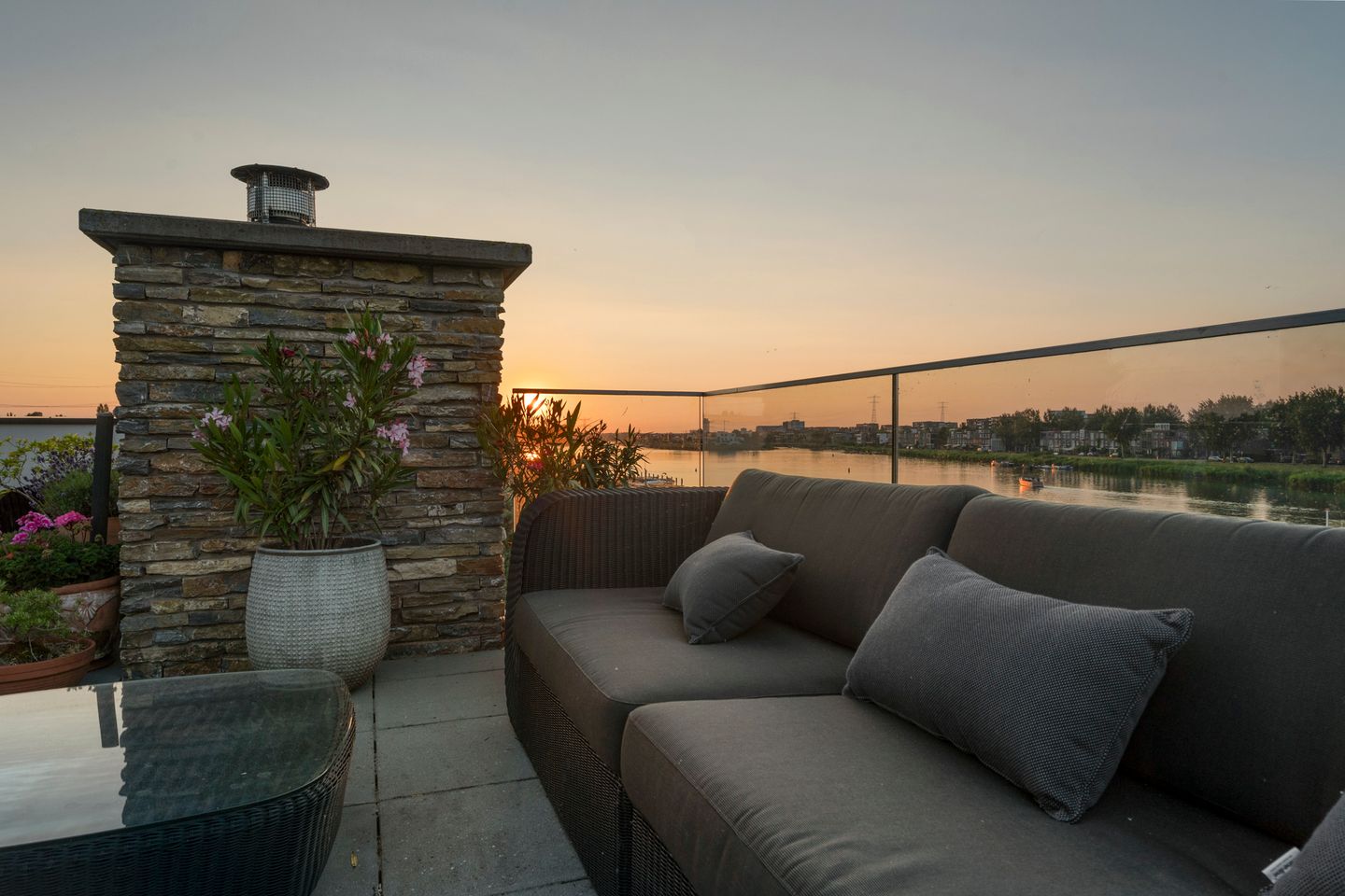 Foto 64 van Larikslaan 33