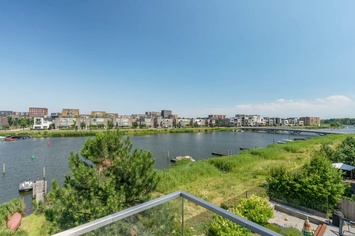 Foto 70 van Larikslaan 33