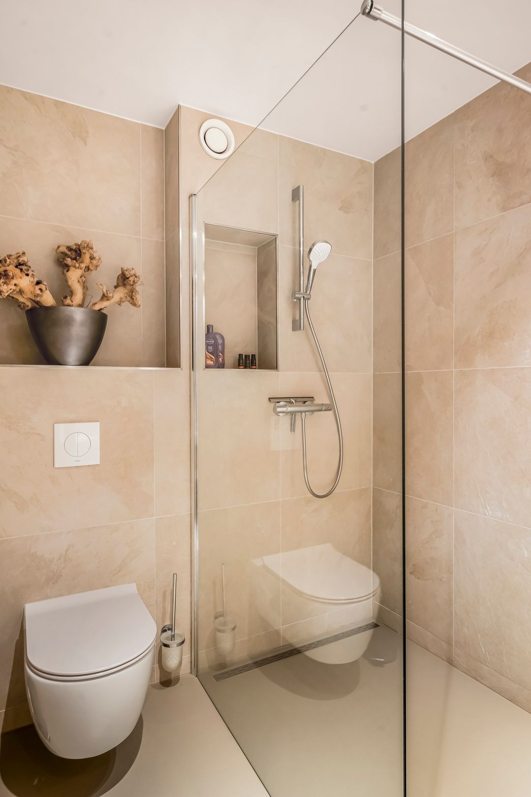 Foto 82 van Larikslaan 33