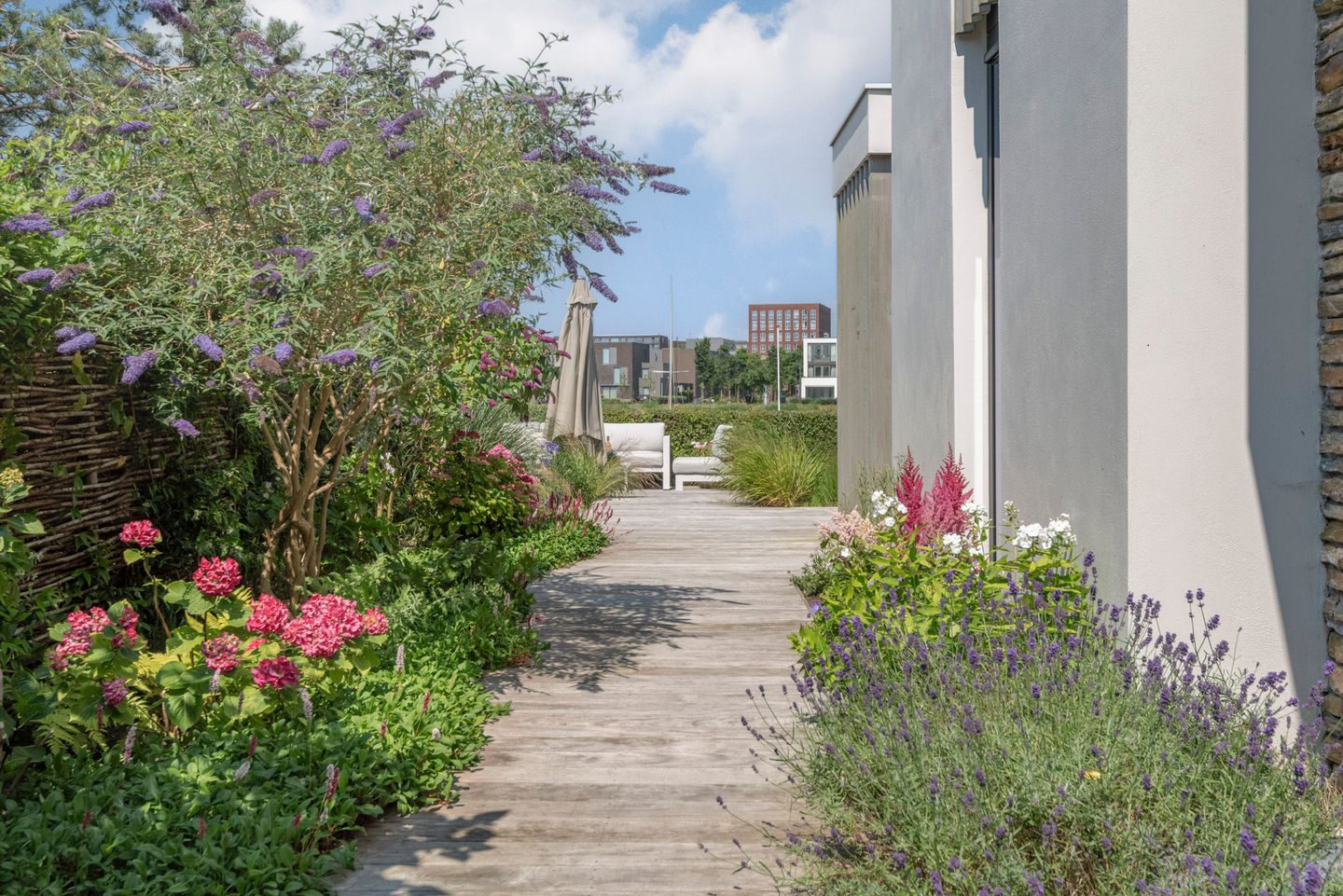 Foto 89 van Larikslaan 33