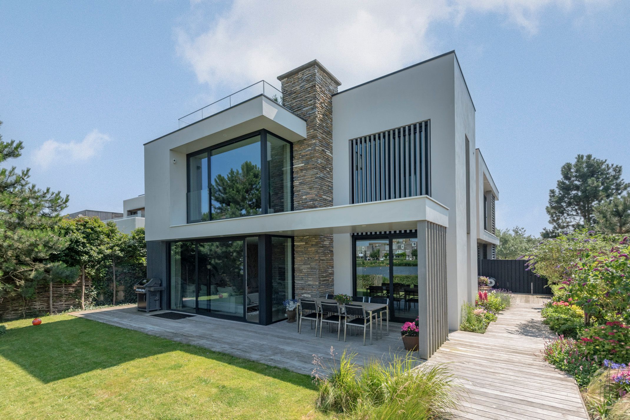 Foto 90 van Larikslaan 33