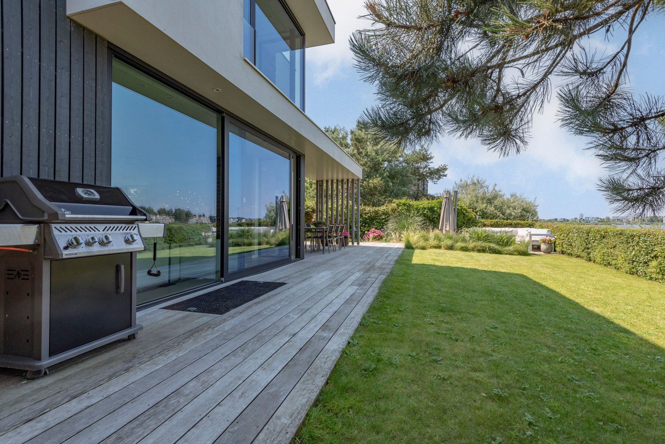 Foto 93 van Larikslaan 33