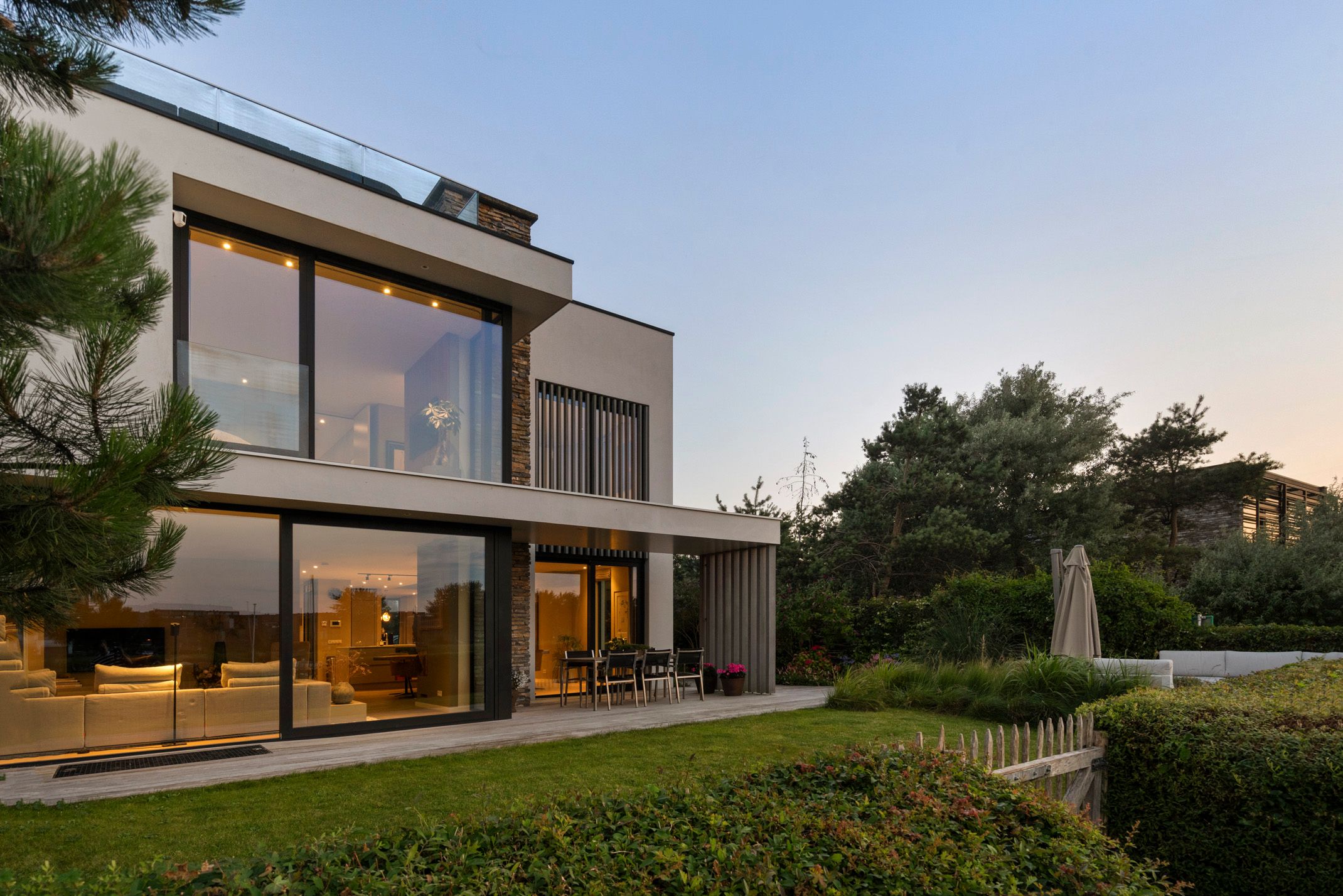 Foto 102 van Larikslaan 33