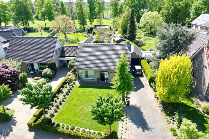 Foto 61 van Kluisstraat 37