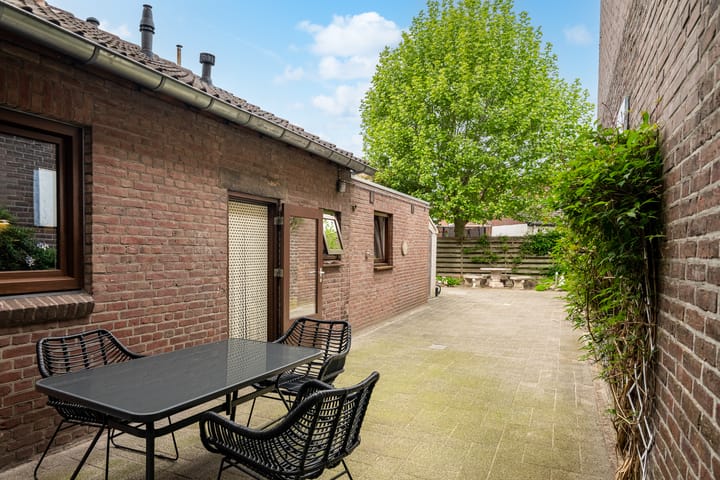 Foto 3 van Mauritsweg 86