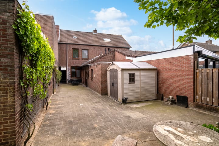 Foto 16 van Mauritsweg 86