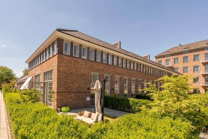 Foto 2 van Zuster Van Dijkplein 25