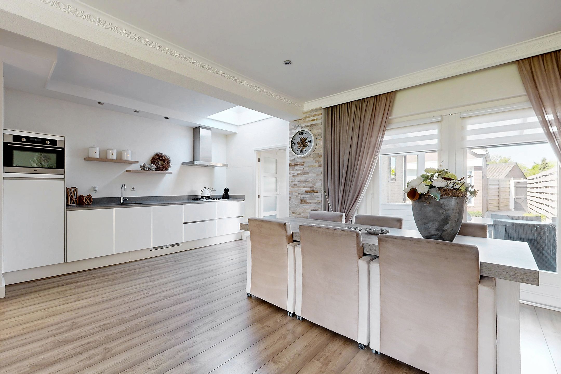 Foto 21 van Mauritsweg 84