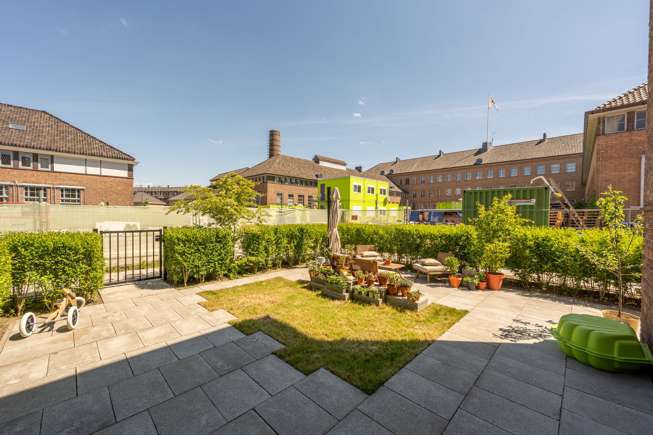 Foto 30 van Zuster Van Dijkplein 25