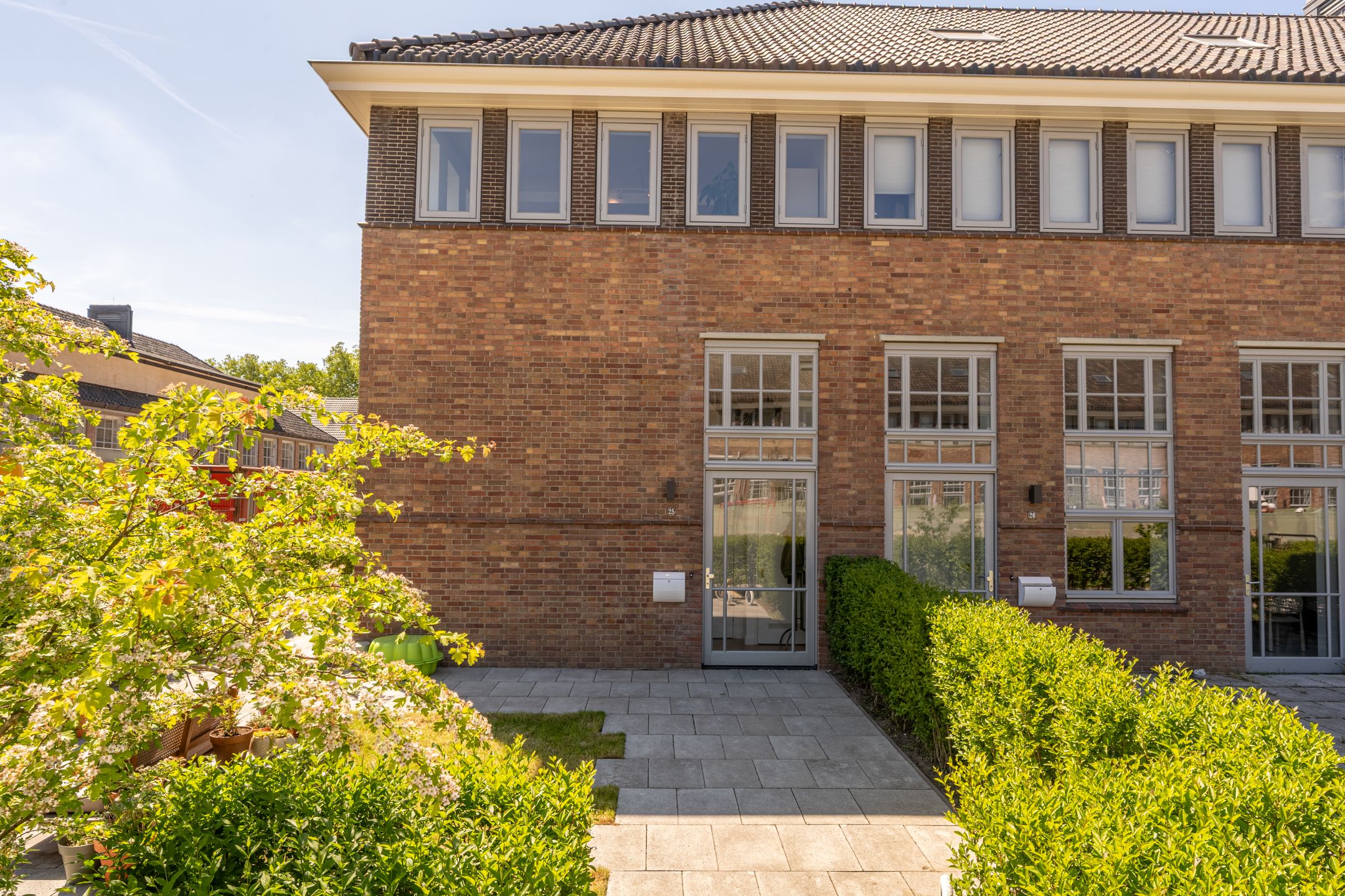 Foto 36 van Zuster Van Dijkplein 25