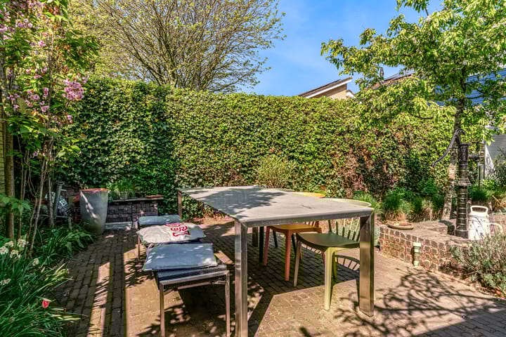 Foto 40 van Vredeburglaan 44