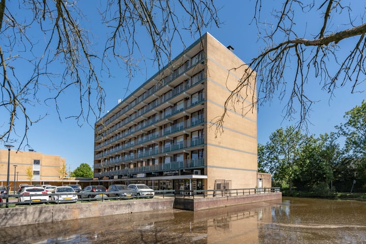 Sluisplein 19