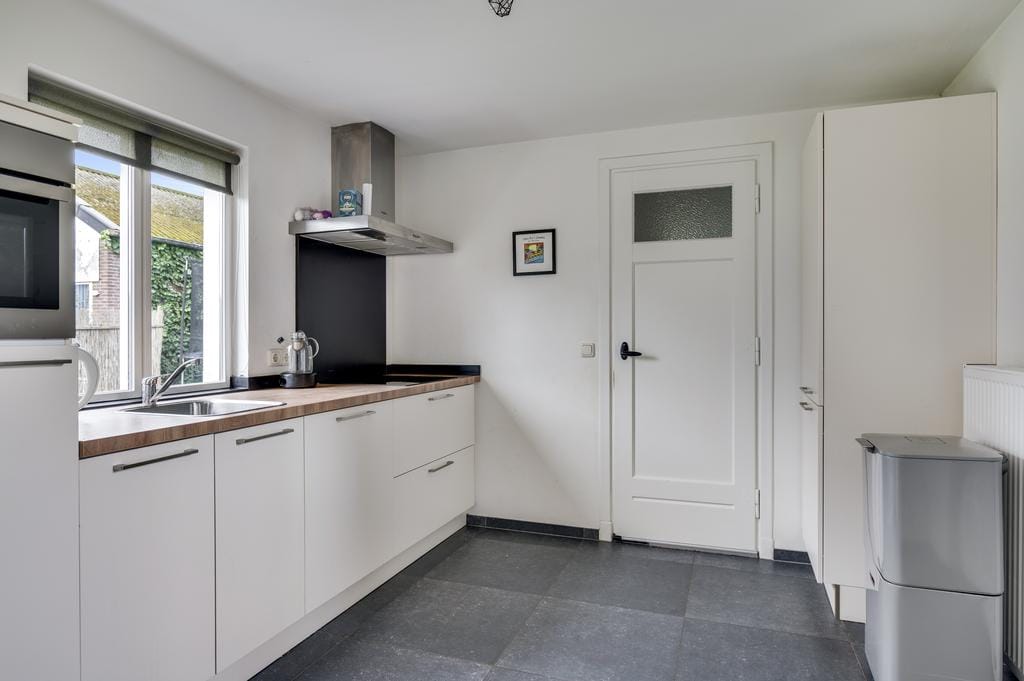 Foto 12 van Burg. Greijmansstraat 12