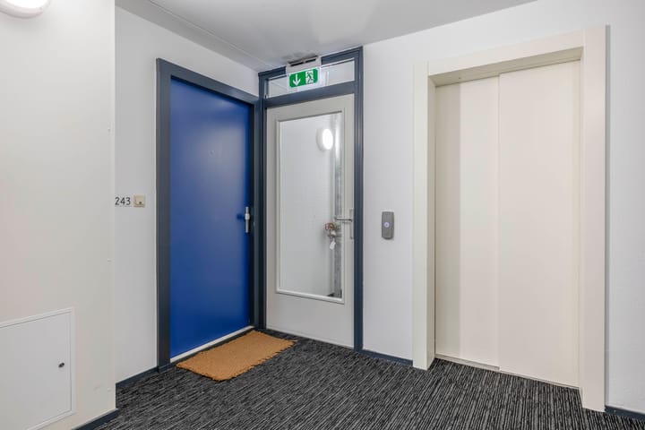 Foto 9 van Bierstraat 243