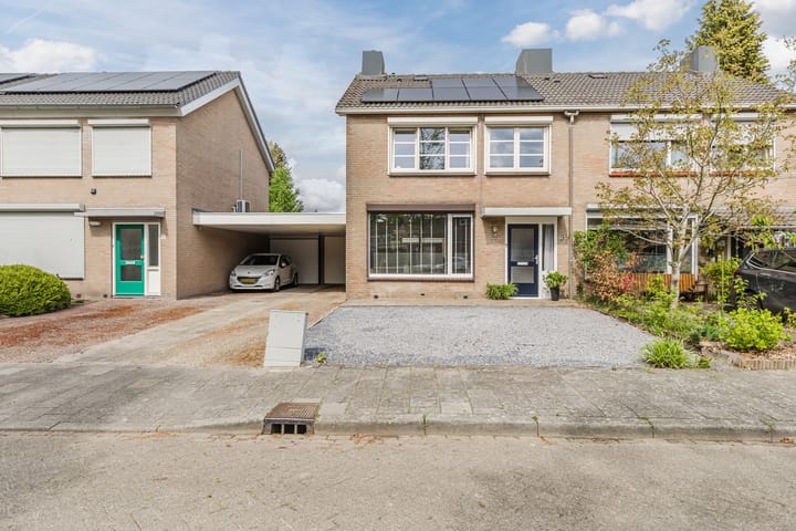 Foto 1 van Prinses Christinaplantsoen 9