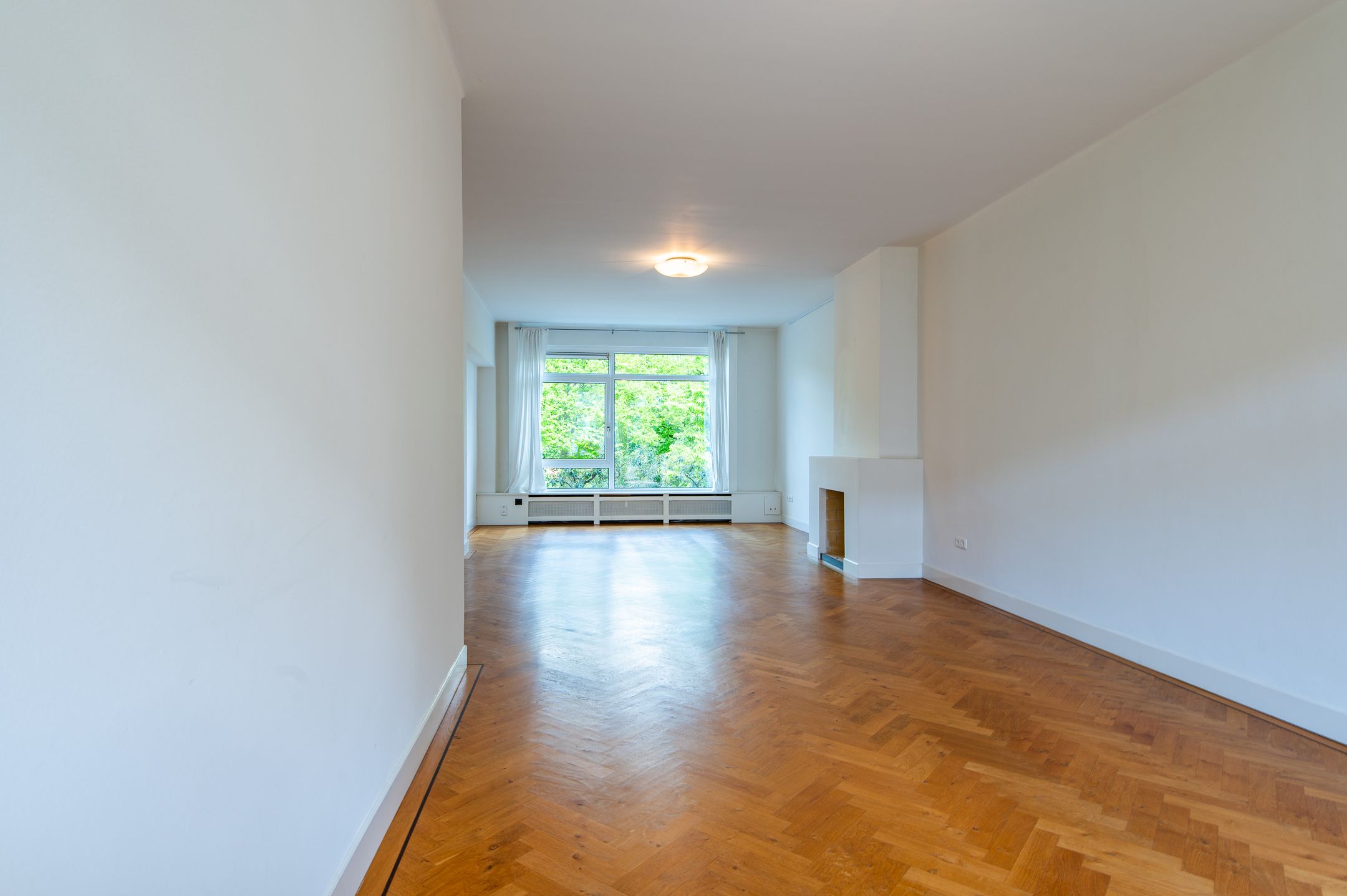 Foto 18 van Thérèse Schwartzestraat 32