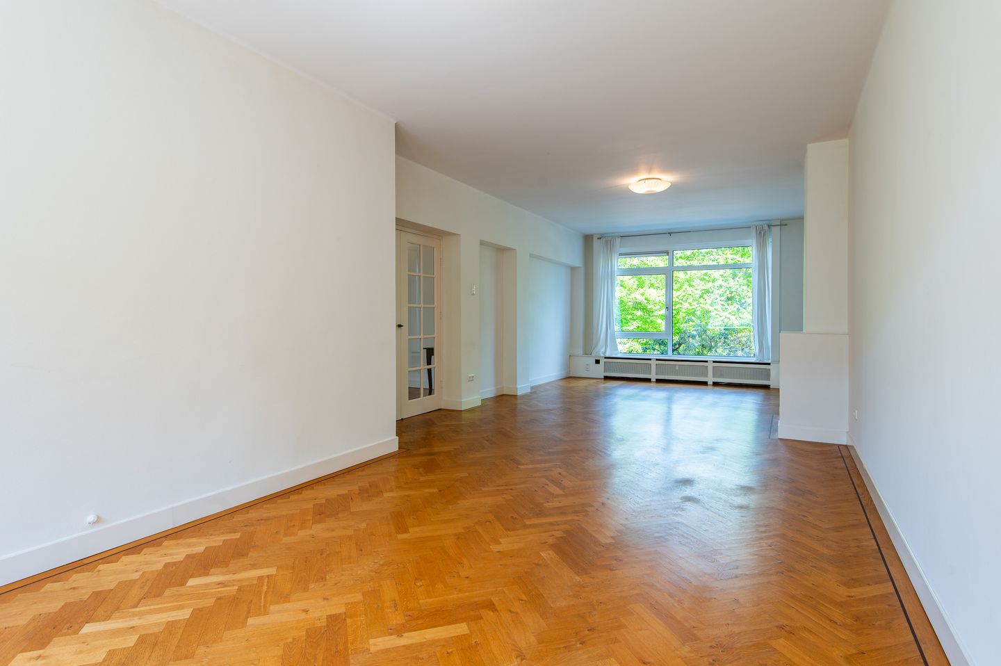 Foto 19 van Thérèse Schwartzestraat 32