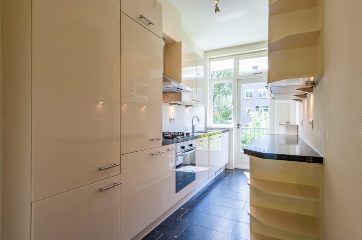 Foto 22 van Thérèse Schwartzestraat 32