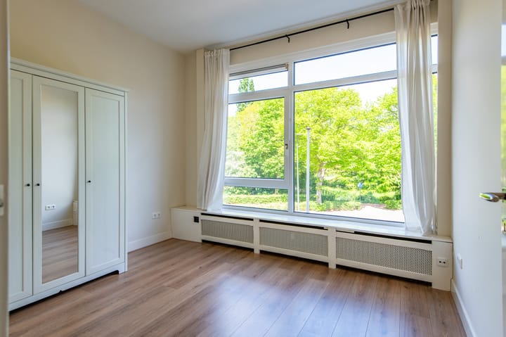 Foto 28 van Thérèse Schwartzestraat 32