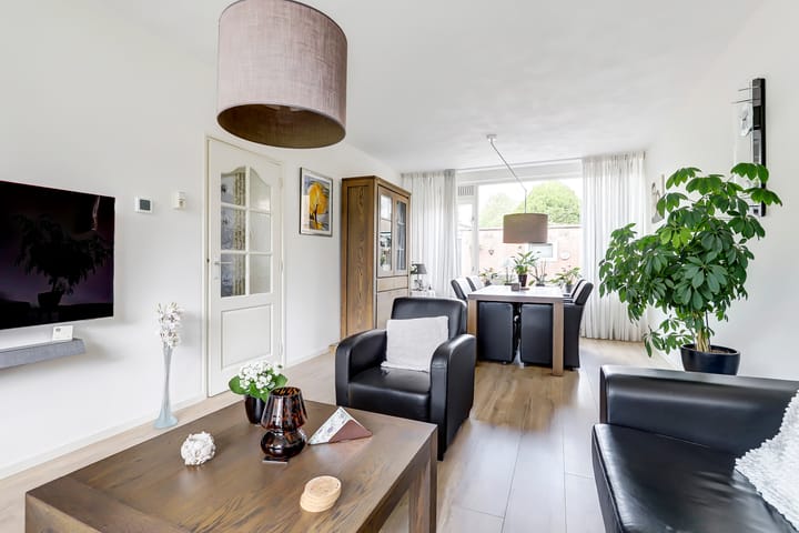 Foto 8 van Dirk Karsstraat 43