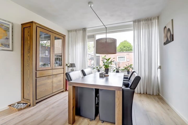 Foto 9 van Dirk Karsstraat 43