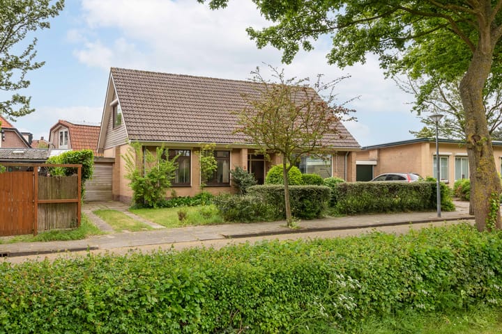 Foto 1 van Beatrixlaan 13