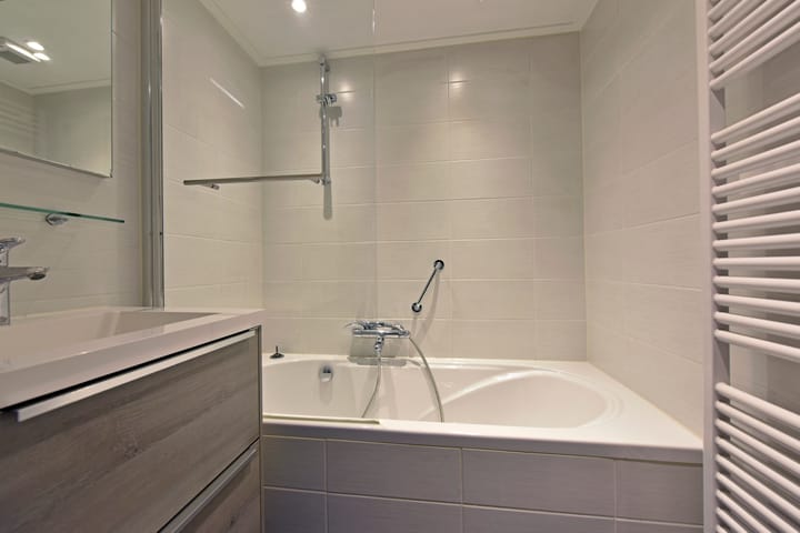 Foto 16 van Landweerswal 2-028