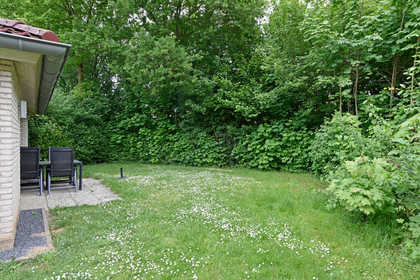 Foto 19 van Landweerswal 2-028