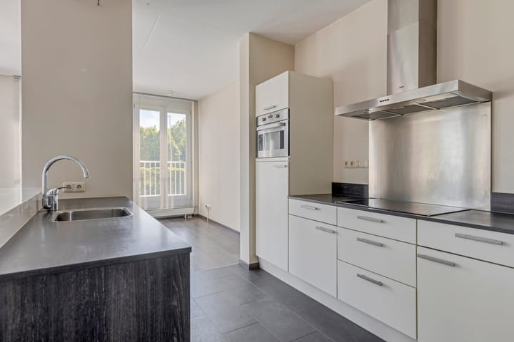 Photo 17 of Sprinkstraat 82