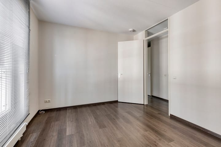 Photo 22 of Sprinkstraat 82