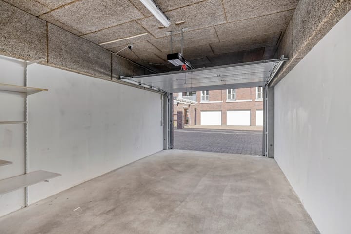 Photo 28 of Sprinkstraat 82