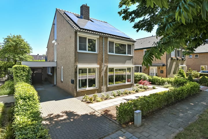 Foto 2 van Schubertstraat 12