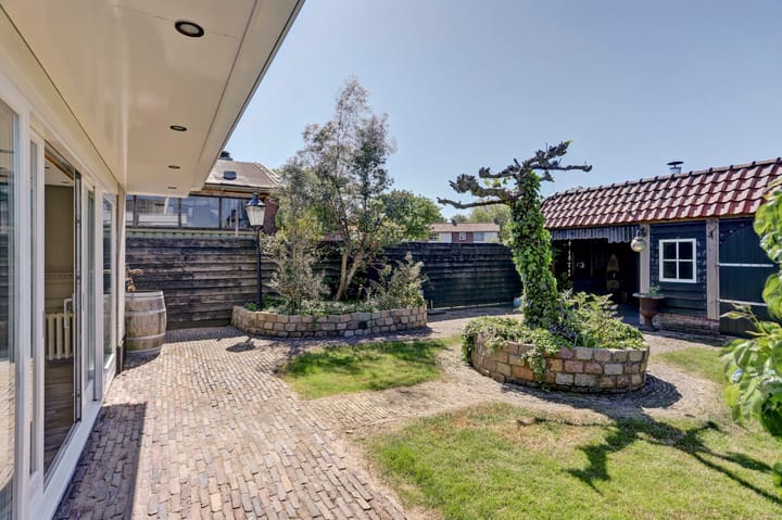 Foto 15 van Schagerweg 68