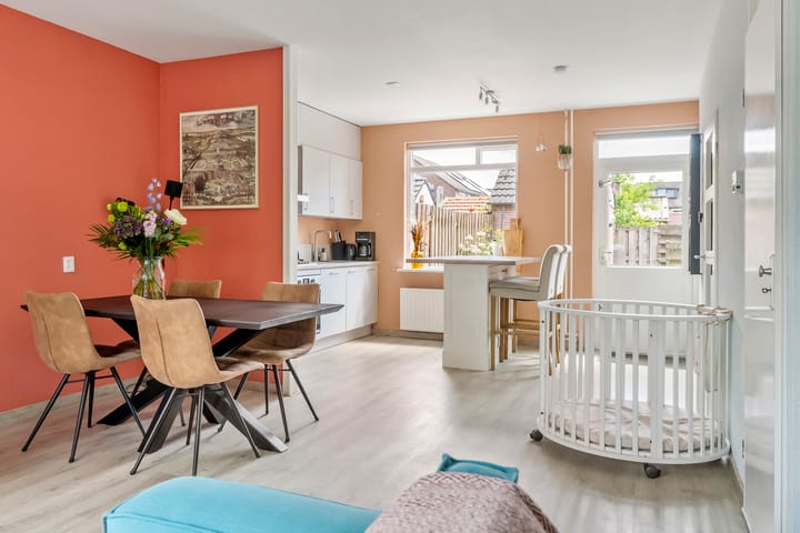 Foto 10 van Bernhardlaan 16