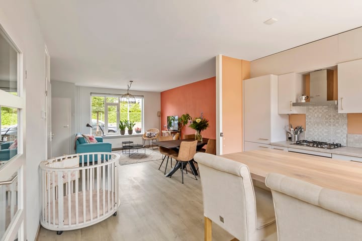 Foto 11 van Bernhardlaan 16