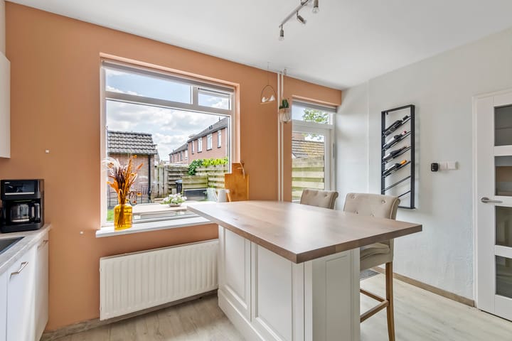 Foto 14 van Bernhardlaan 16