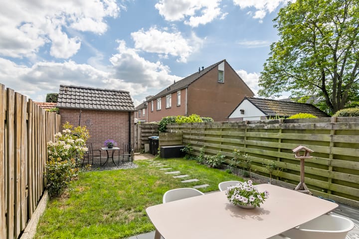 Foto 30 van Bernhardlaan 16